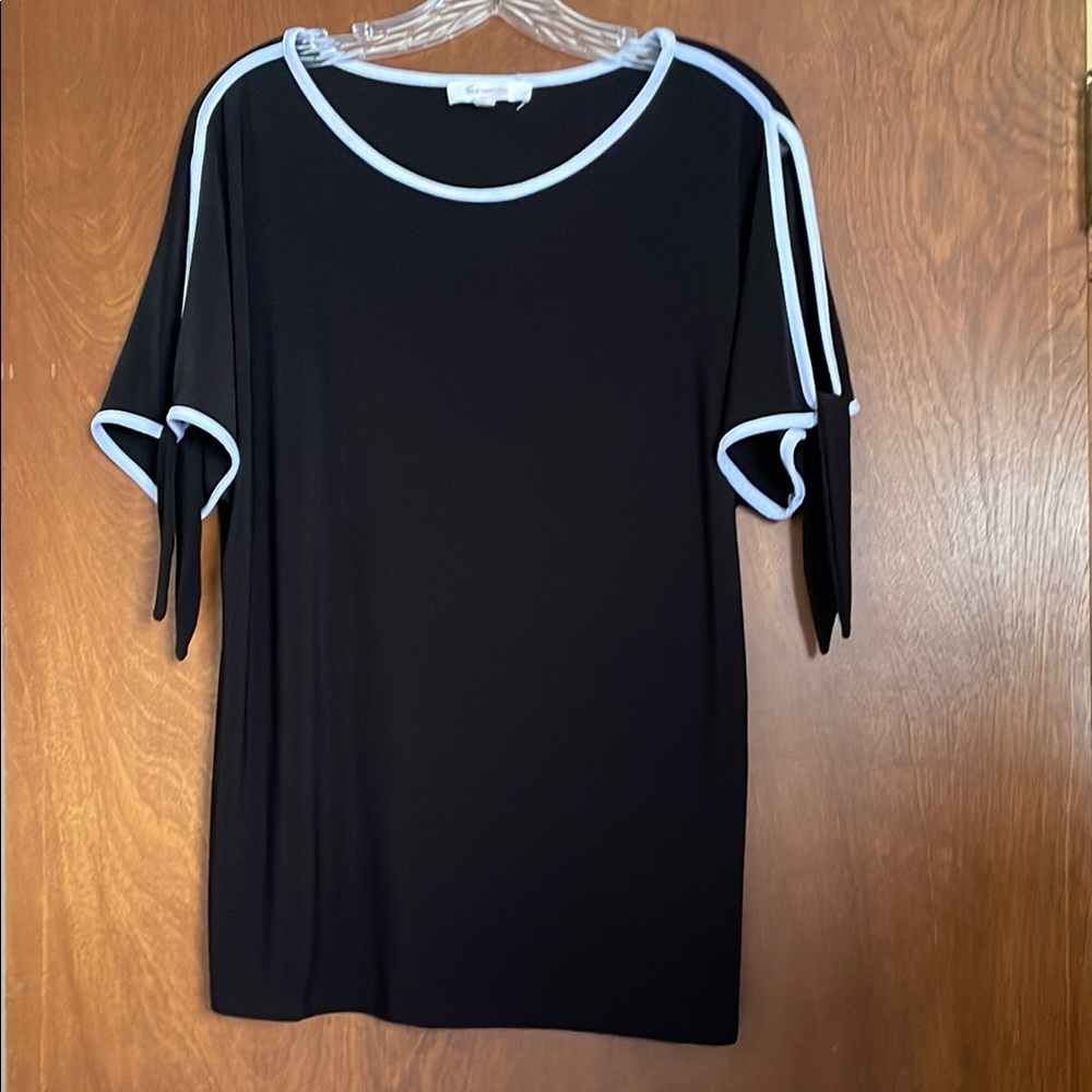 Black and White Relaxed Cut Out Short Sleeve Tee